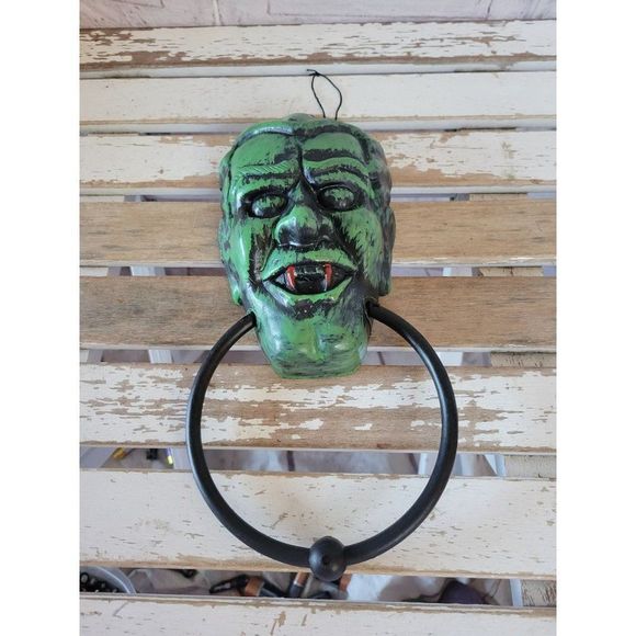 Frankenstein door knob knocker Halloween hanging door decor - Picture 1 of 7